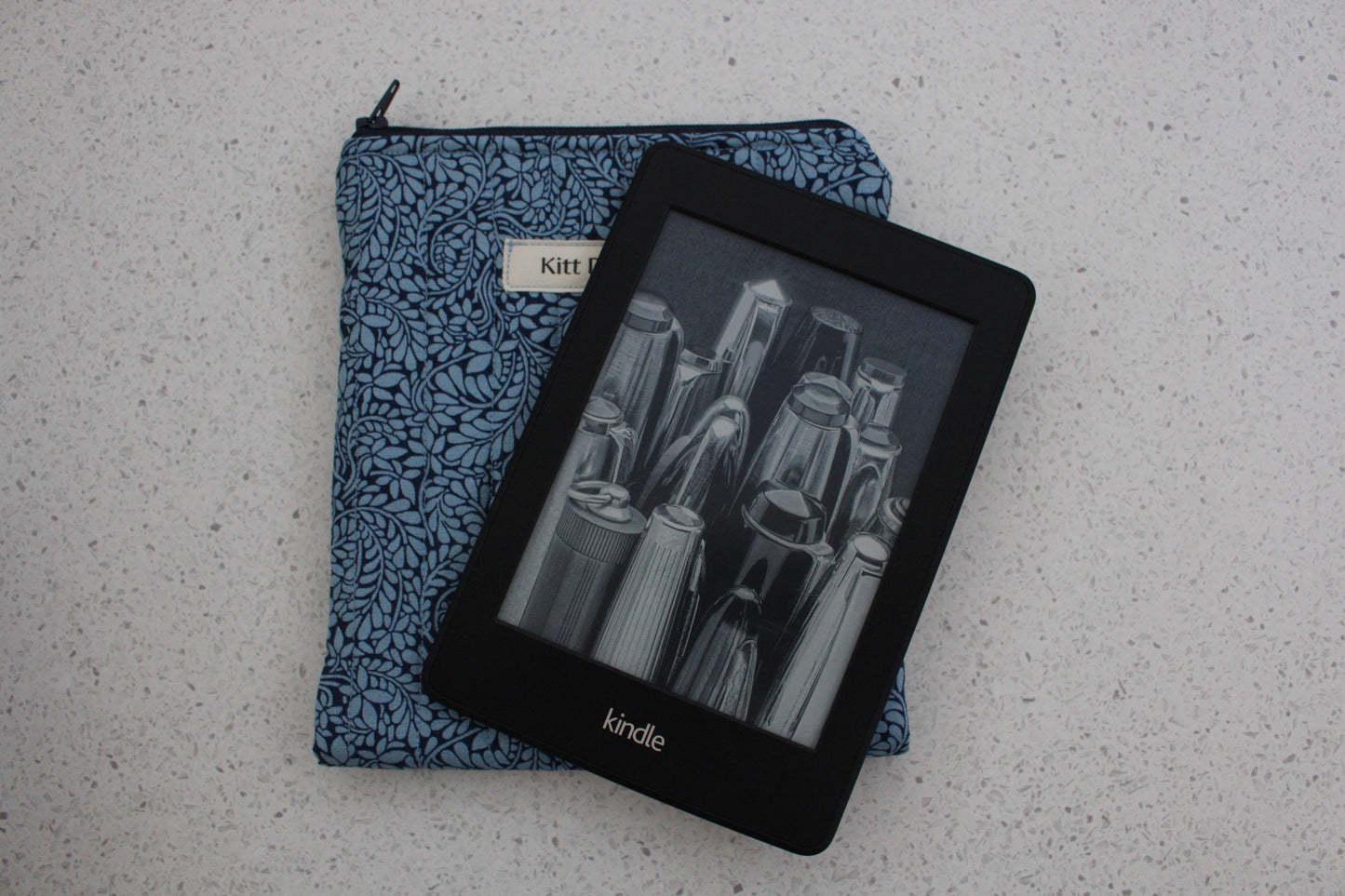 Kindle Pouch